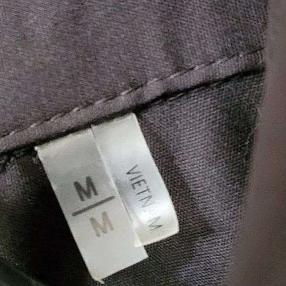 Elie Tahari Black Ruffled Tuxedo Shirt Size Medium - Picture 2 of 9